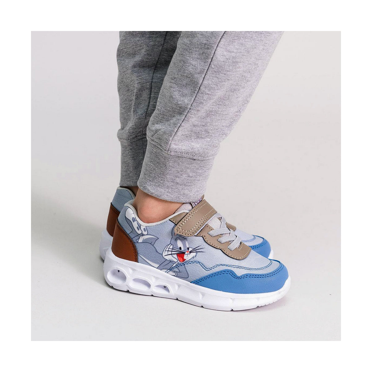 V9HDF11B696F81C98643BC2C46250EE119BR3945400P7